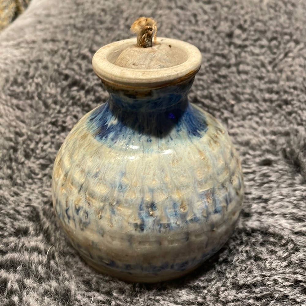 Vintage 1980’s Ceramic Oil Lamp